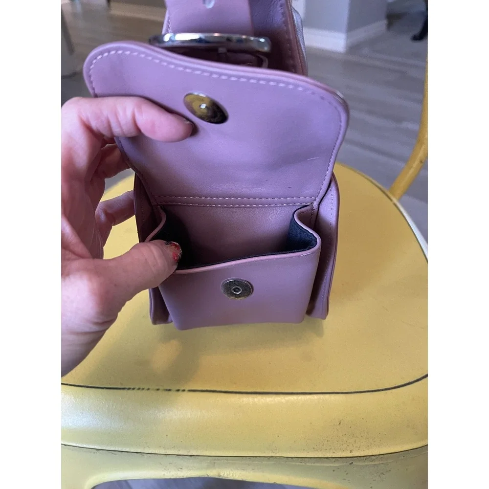 Desmo Pink Leather Handbag 2 Buckle Side Pockets Made In Italy